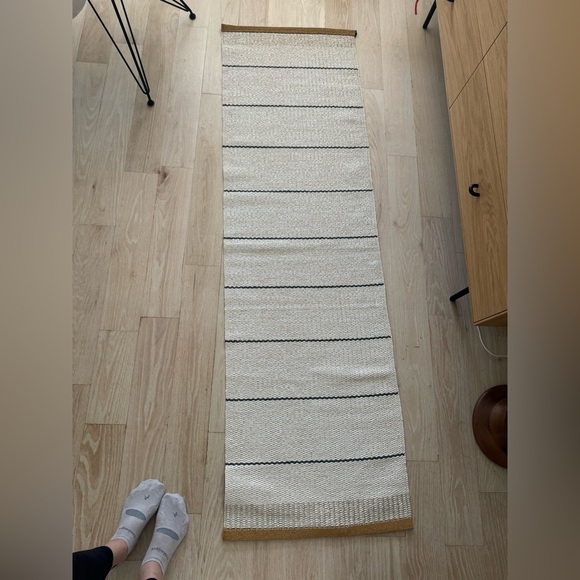 Pappelina Cream indoor/outdoor belle runner in Ochre - Picture 4 of 5